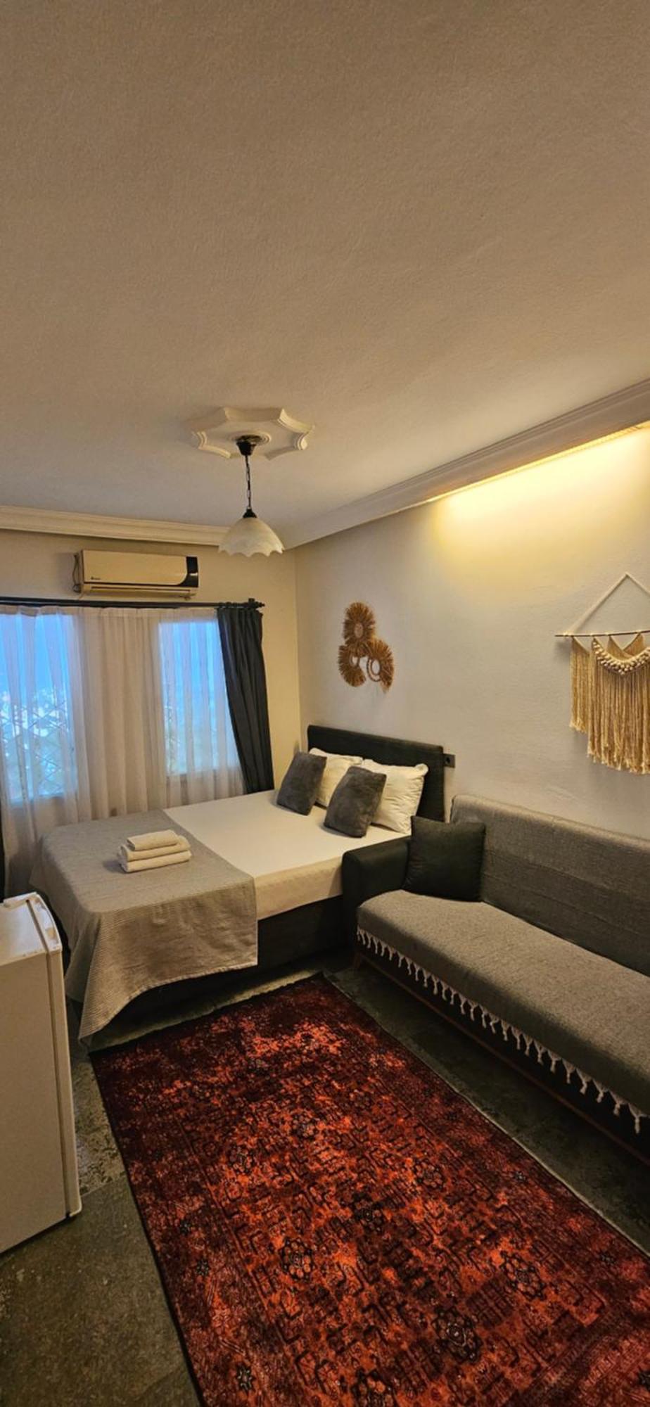 Merkez Kumsal Pansiyon Bodrum Kamer foto